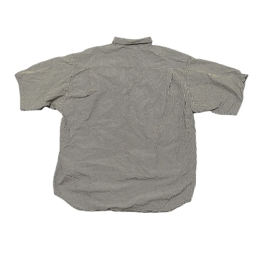 Balenciaga Black&White, Balenciaga men shirt size 41, pre-owned, gently used.